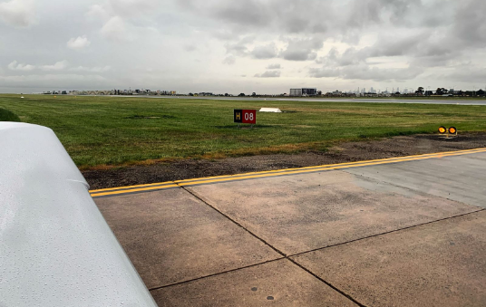 commercial flight training