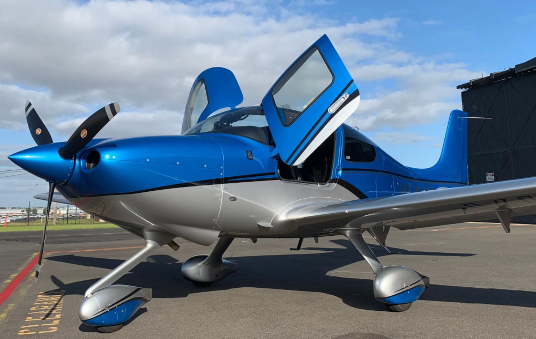 Learn to Fly Cirrus SR20/22 Aircraft